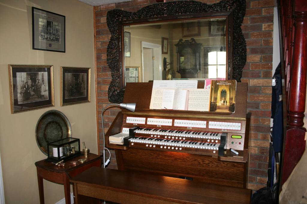 Ty Carreg Panzió Llanwrtyd Wells Kültér fotó